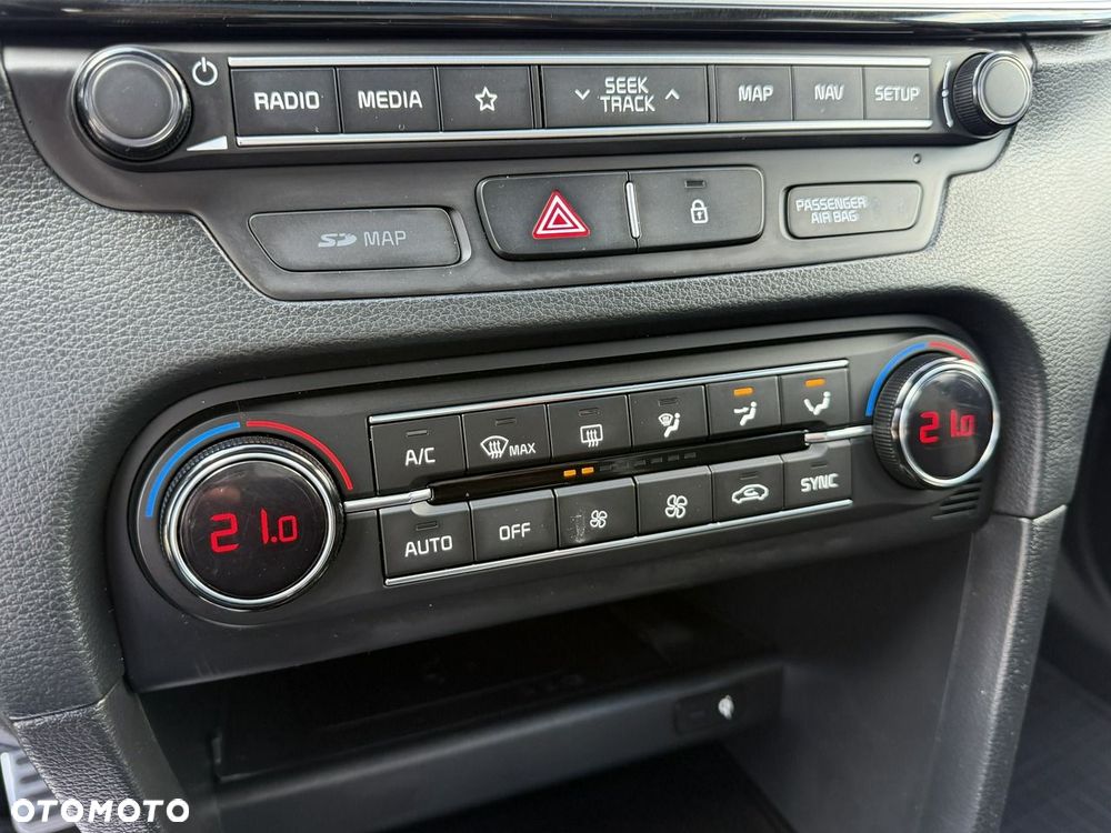 Kia ProCeed 1.6 CRDi DCT7 SCR GT LINE - 28