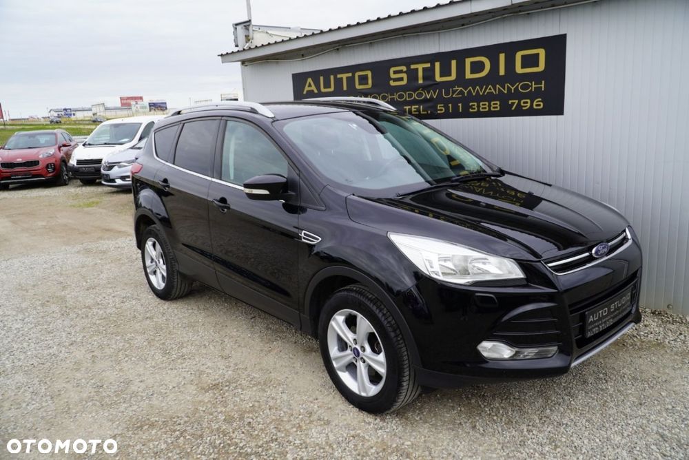 Ford Kuga 1.5 EcoBoost 2x4 Titanium - 2
