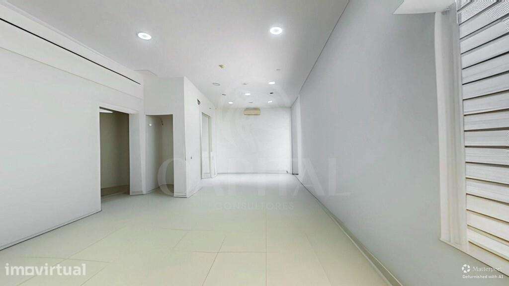Loja para arrendamento no centro de Moscavide, junto ao Parque das Naç - Grande imagem: 5/7