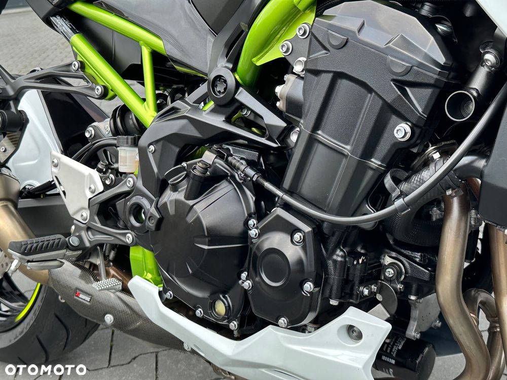 Kawasaki Z 900 - 22