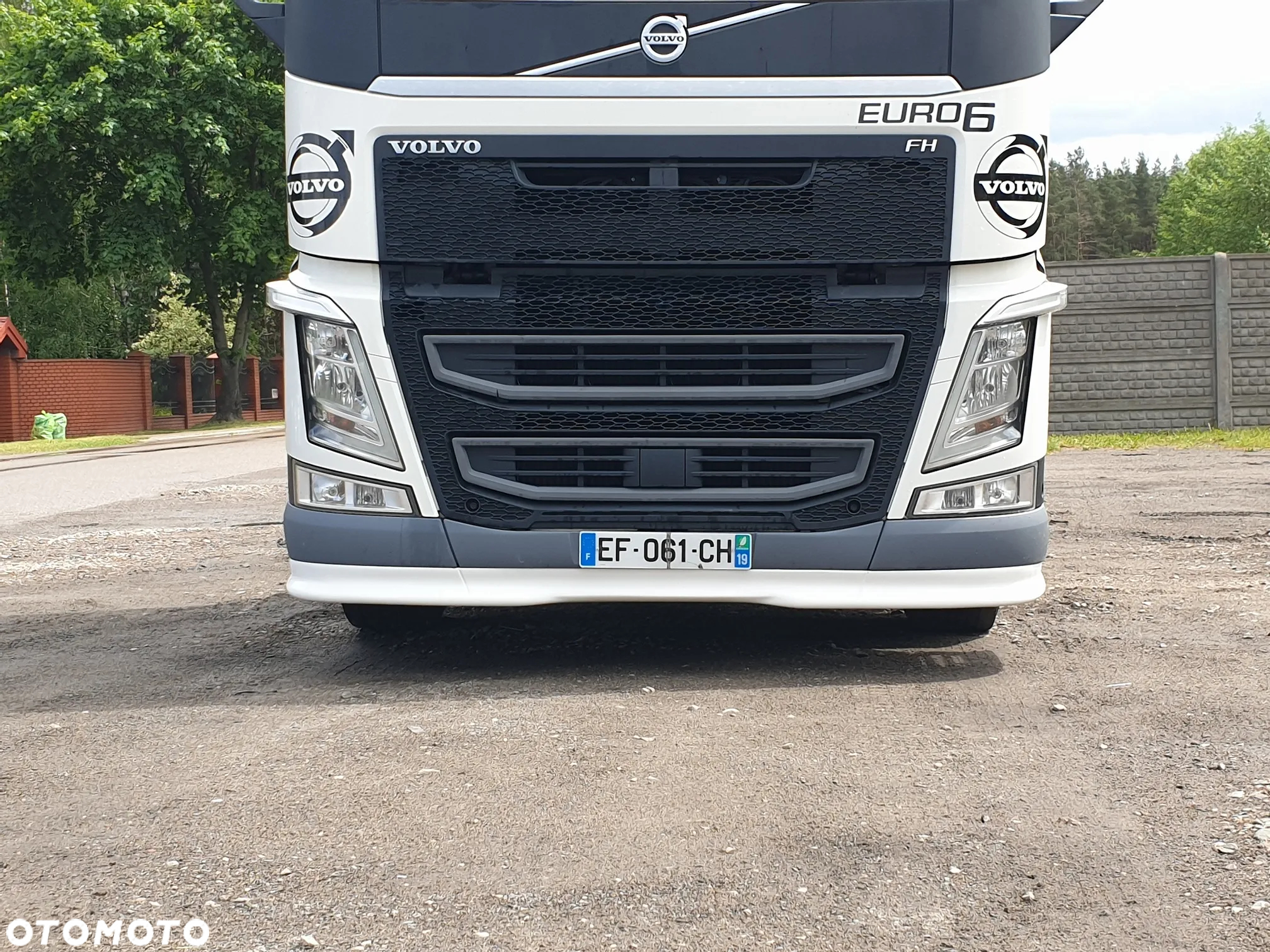 Spojler podzdzerak Volvo FH4 FH5 - 3