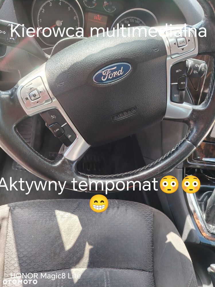Ford Mondeo 2.0 Ghia - 9