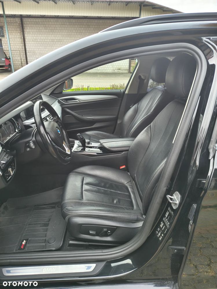 BMW Seria 5 520d xDrive - 6