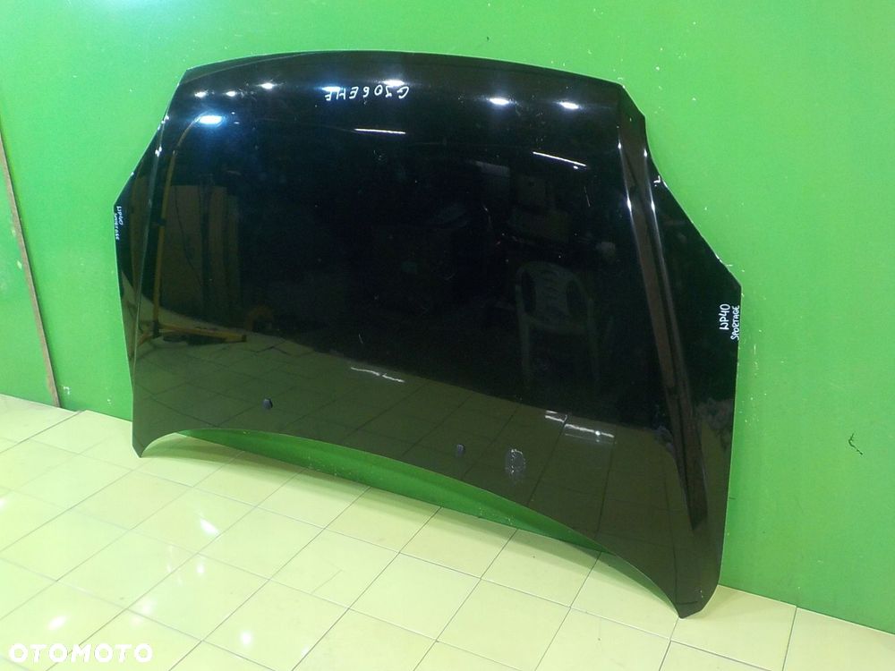 KIA SPORTAGE II 2.7 V6 AUT 06r 5D maska - 3