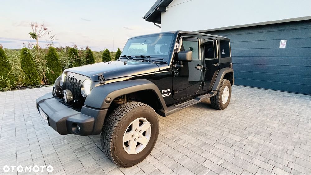 Jeep Wrangler - 8