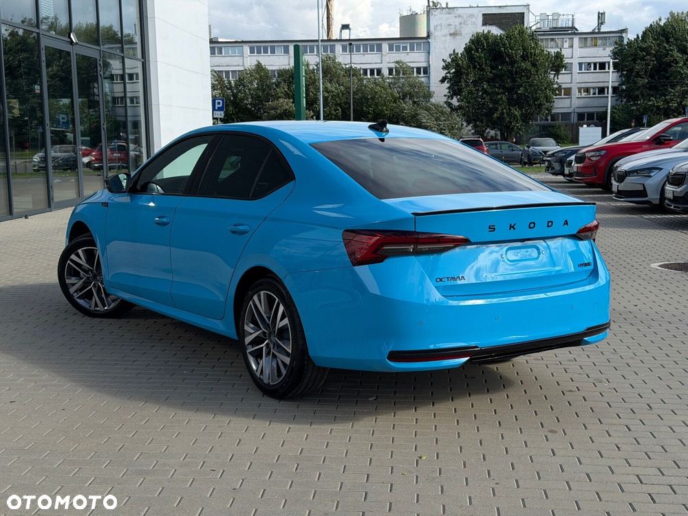 Skoda Octavia 1.5 TSI mHEV Sportline DSG - 8