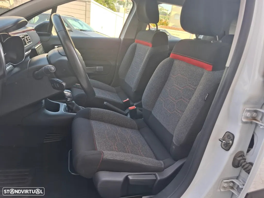 Citroën C3 1.2 PureTech Shine EAT6 - 27