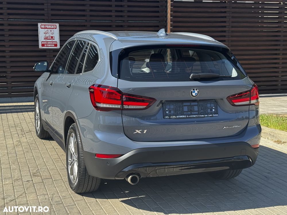 BMW X1 xDrive25e Advantage - 11