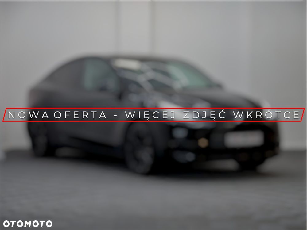 Tesla Model Y Long Range AWD - 2