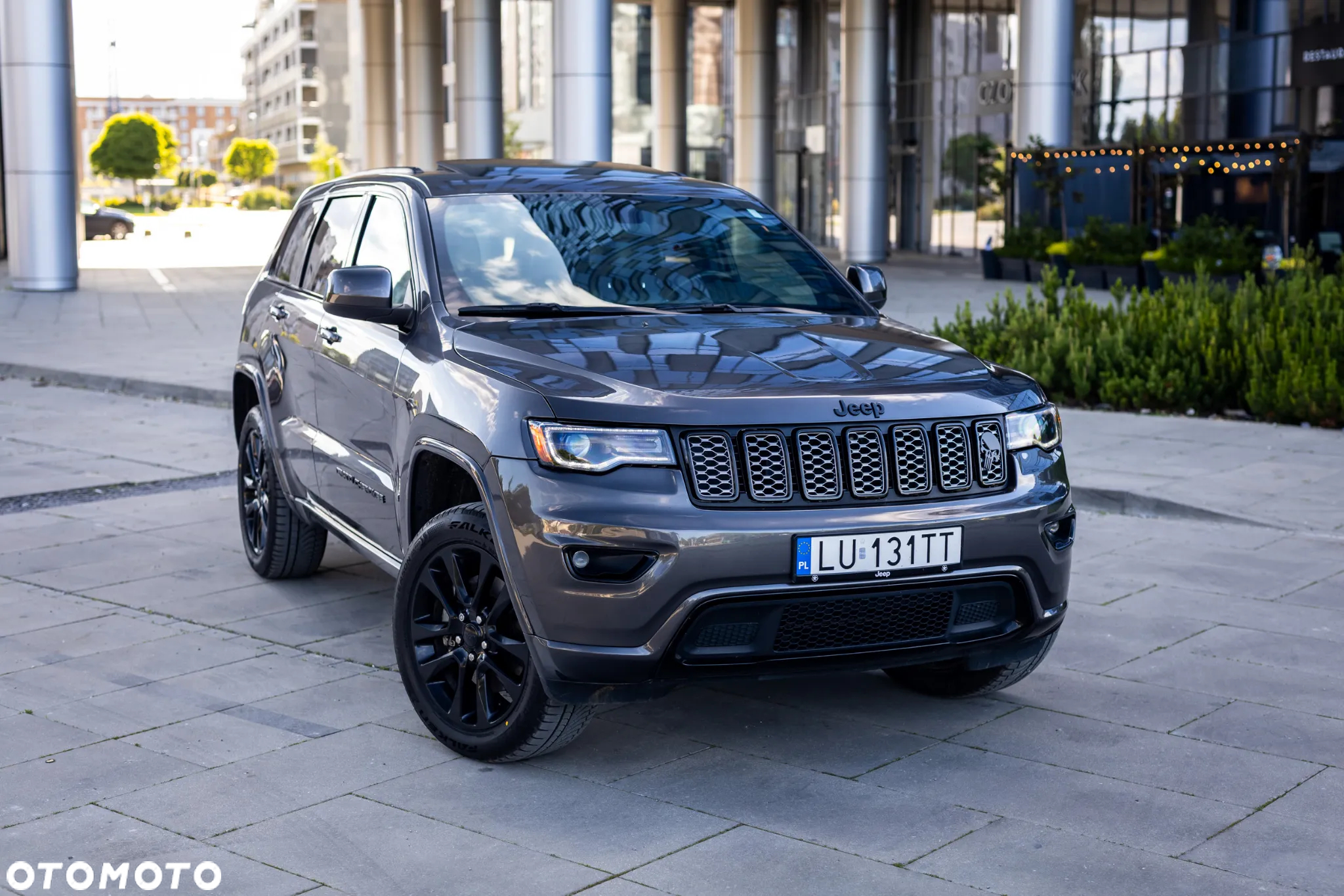 Jeep Grand Cherokee - 5