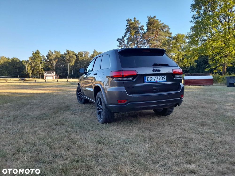 Jeep Grand Cherokee - 7