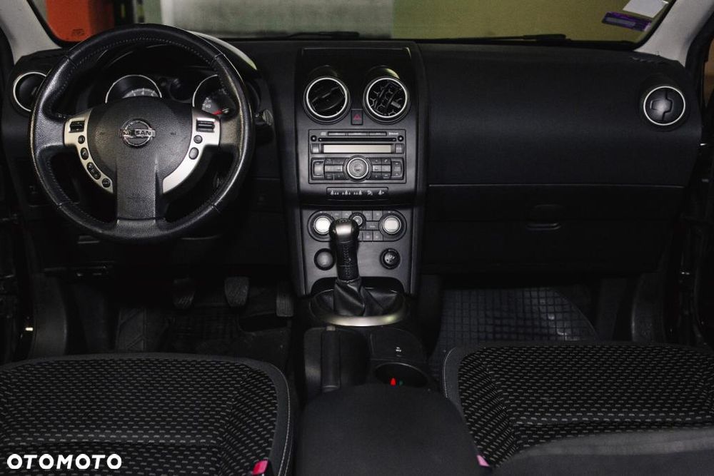 Nissan Qashqai - 15