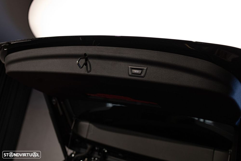 BMW iX1 eDrive20 xLine - 35