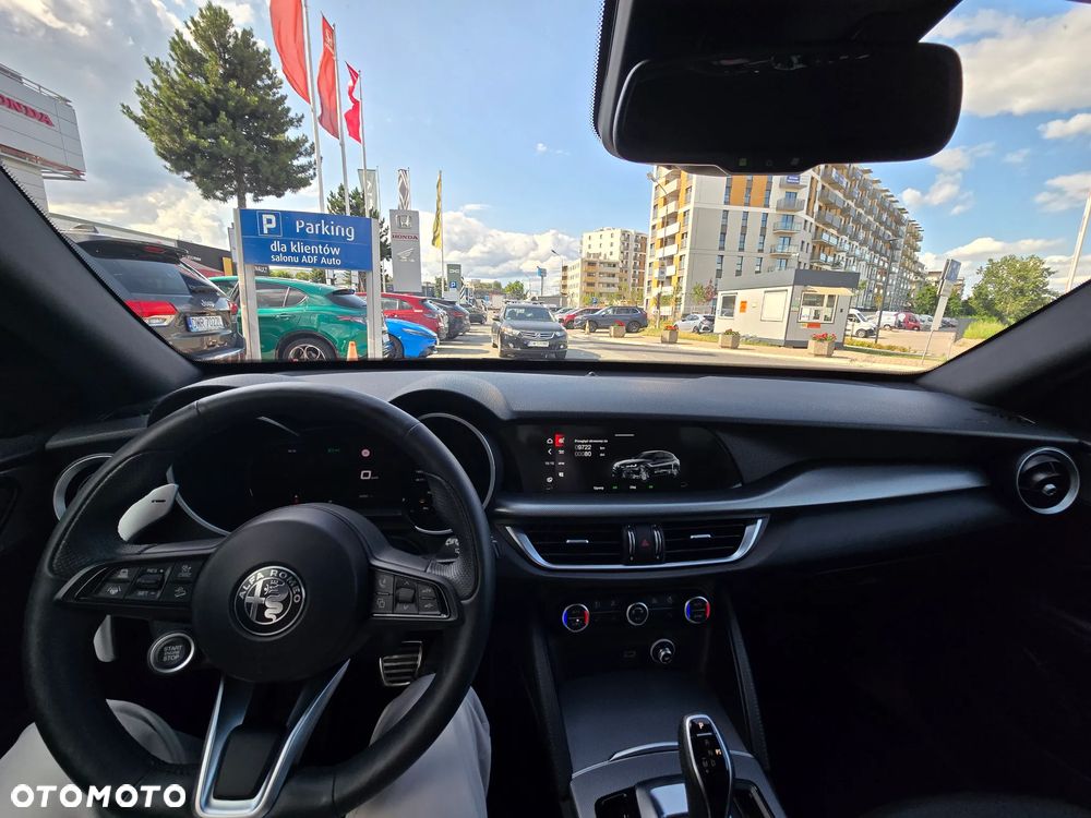 Alfa Romeo Stelvio 2.0 Turbo Veloce Q4 - 26