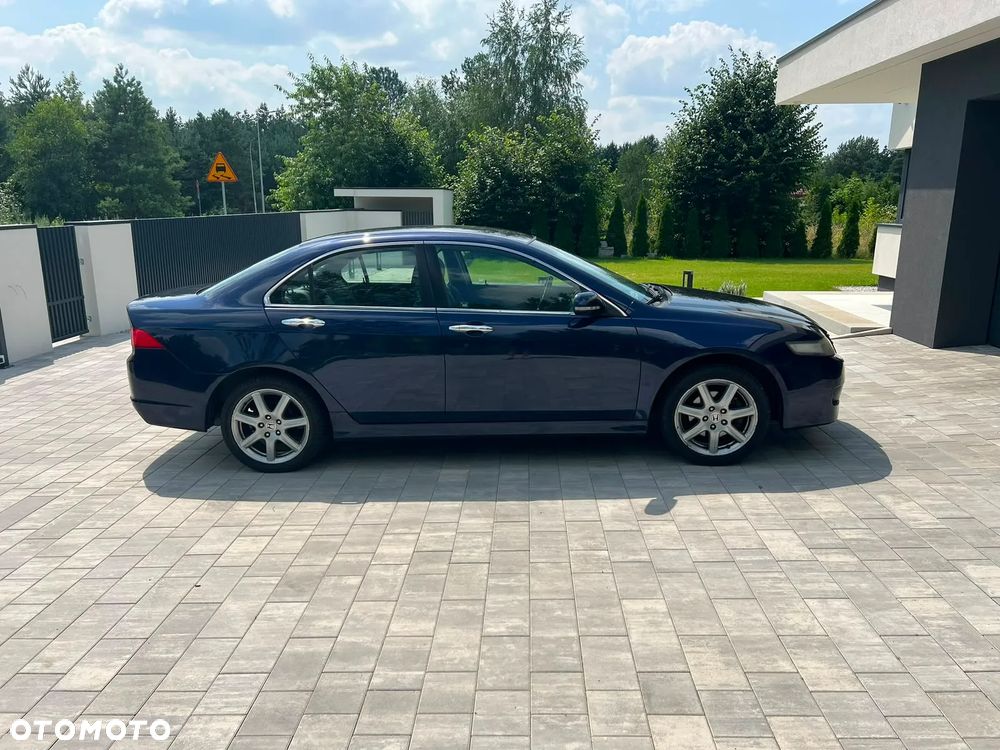 Honda Accord 2.0 Executive - 3