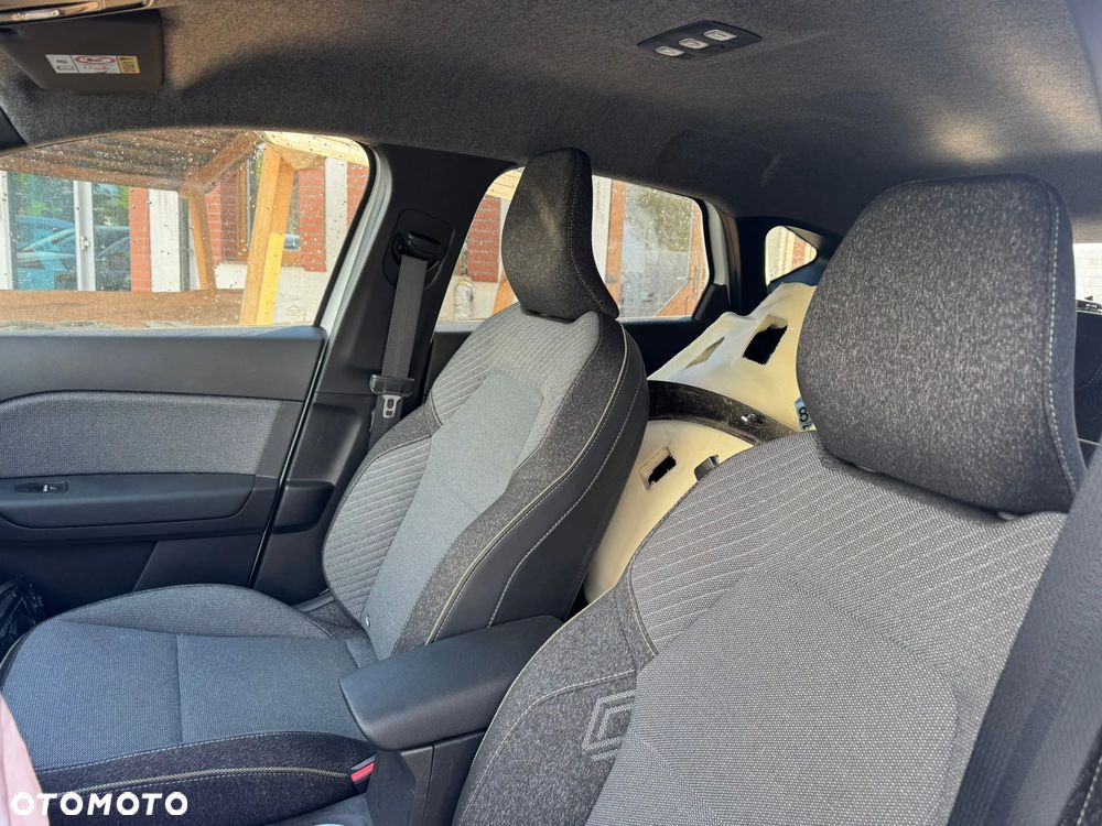 Renault Captur 1.6 E-TECH Full Hybrid 145 E-Tech Engineered - 23
