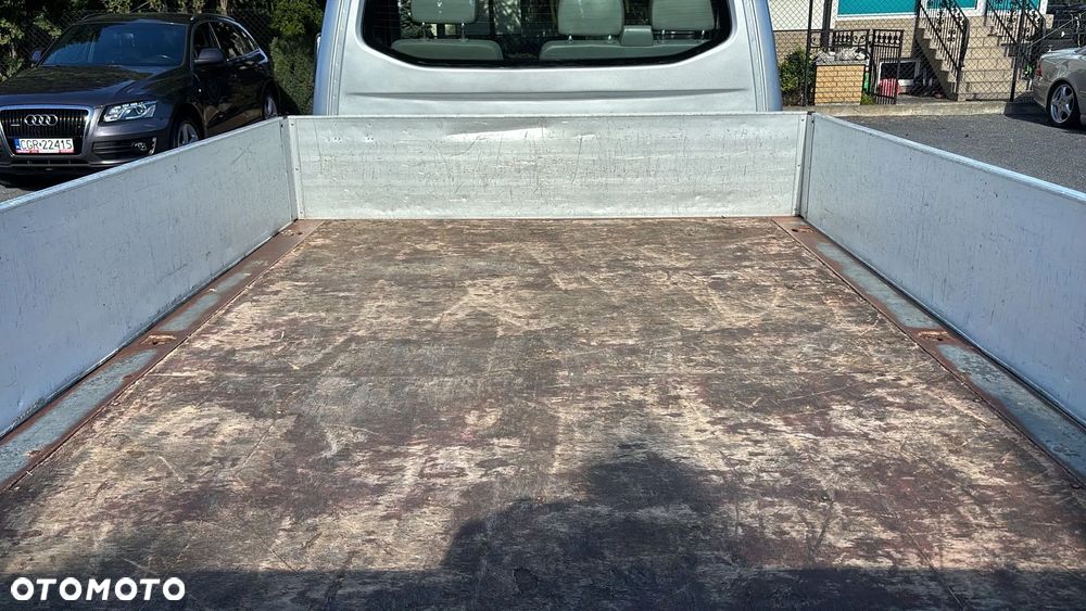 Volkswagen Transporter T5 - 6