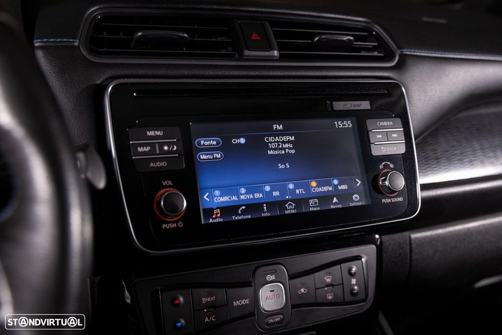 Nissan Leaf N-Connecta - 15