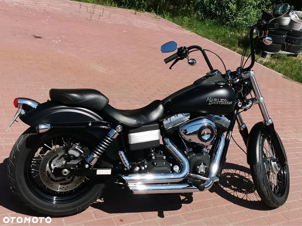 Harley-Davidson Dyna Street Bob - 2