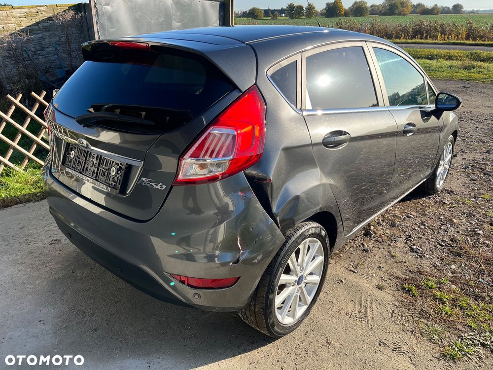 Ford Fiesta - 4