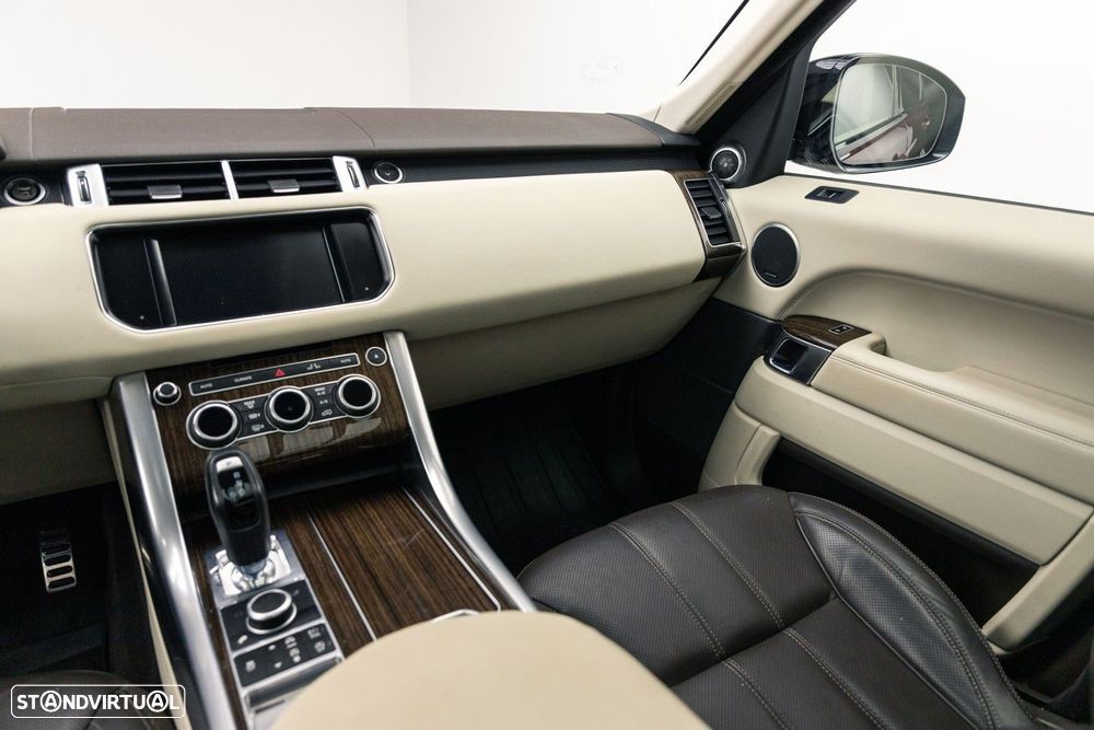 Land Rover Range Rover Sport 3.0 SDV6 HSE Dynamic - 17
