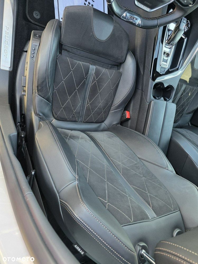 Peugeot 3008 2.0 BlueHDi GT S&S EAT8 - 18