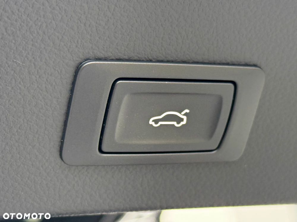 Audi A6 Avant 2.0 TFSI quattro S tronic - 12