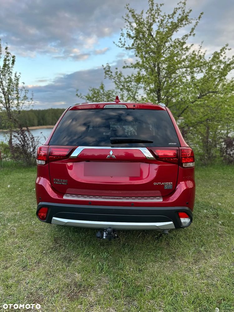 Mitsubishi Outlander 2.0 Intense 4WD CVT - 15