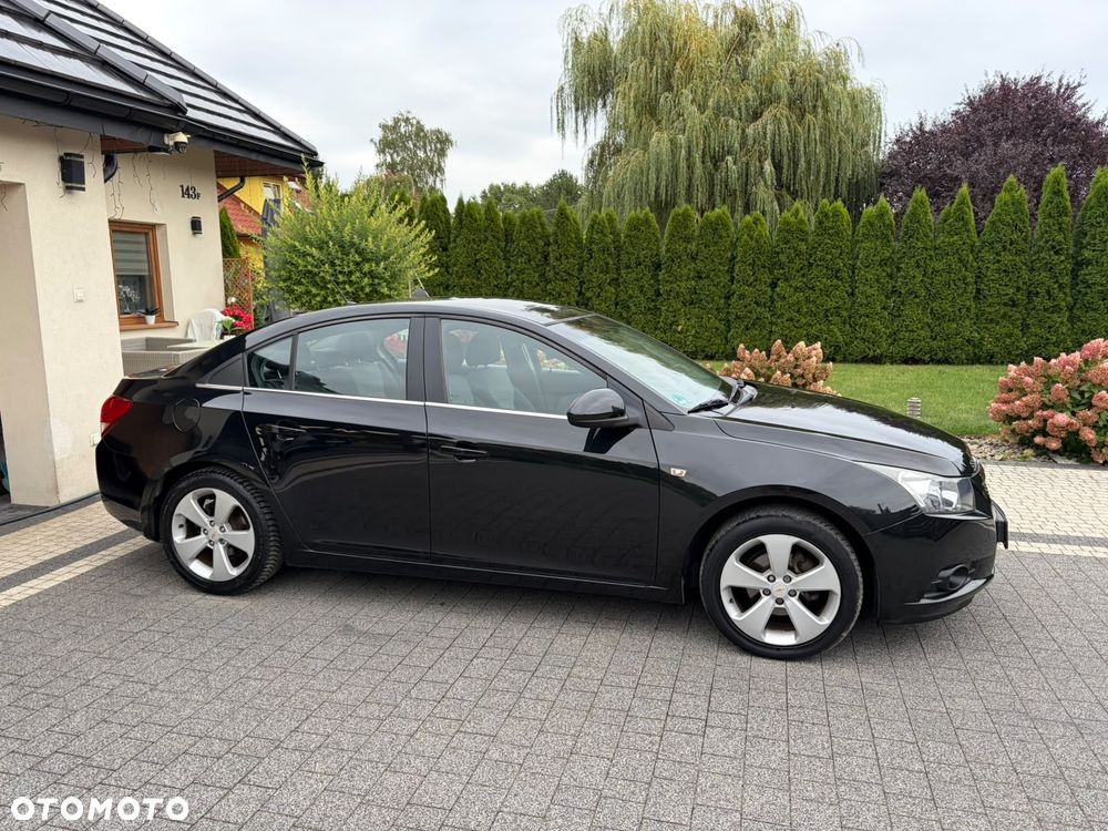 Chevrolet Cruze 1.8 Automatik LT - 3