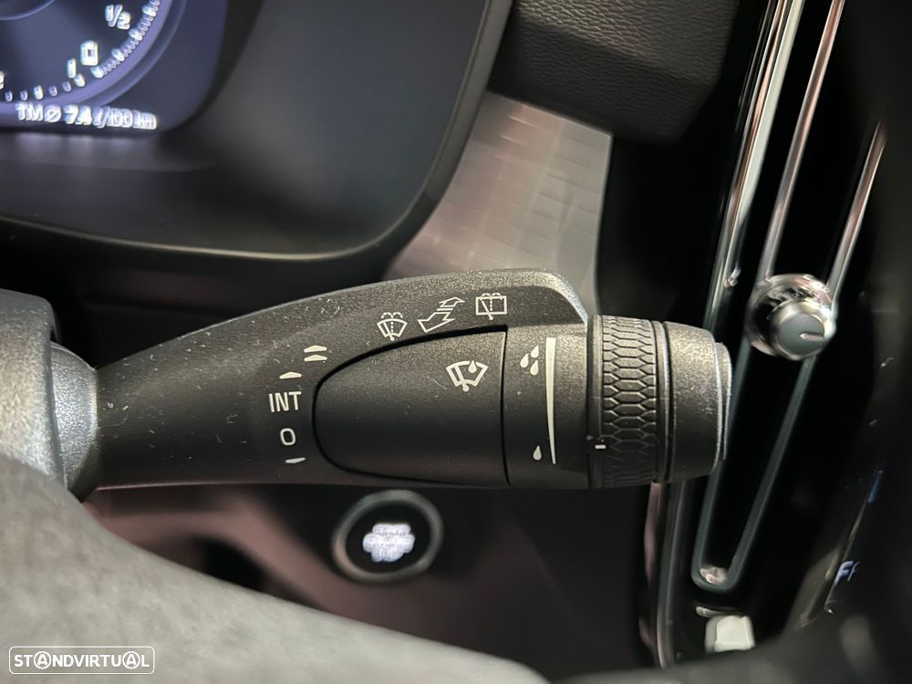 Volvo XC 40 1.5 T5 PHEV Inscription - 34