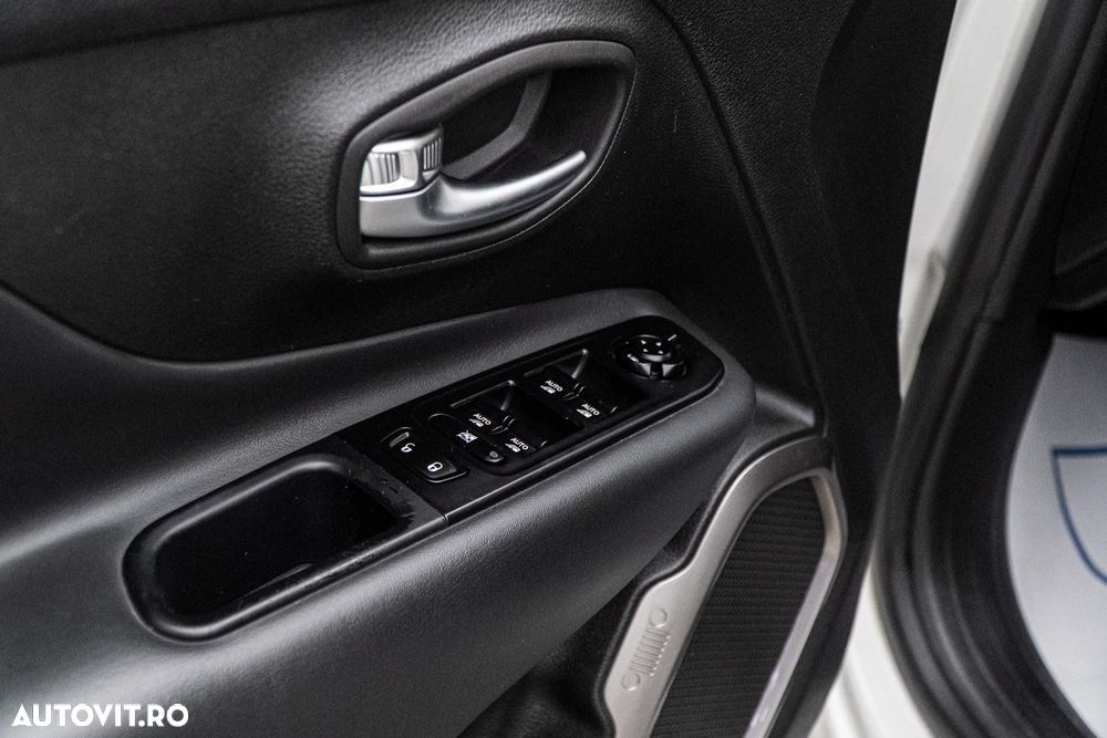 Jeep Renegade 1.5 GSE T4 48V e-Hybrid Automatik Limited - 24