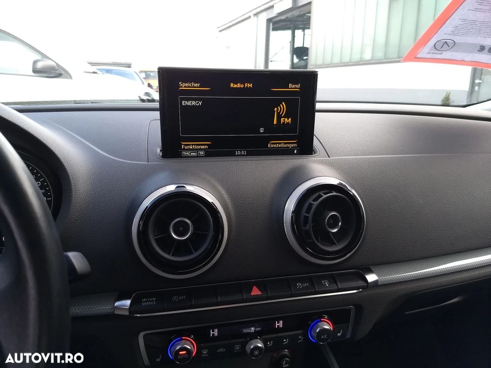 Audi A3 2.0 TDI ack S tronic - 8