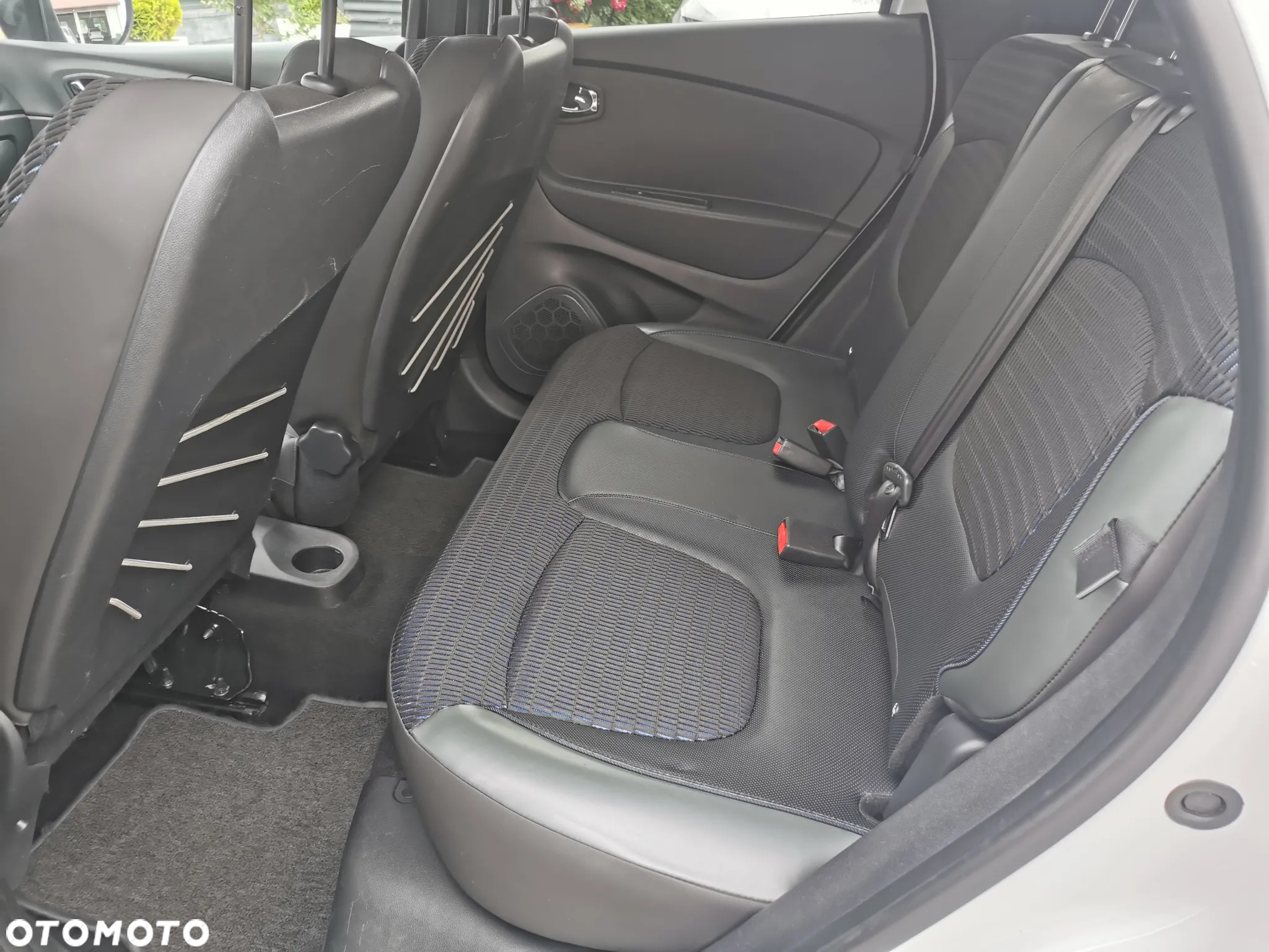 Renault Captur 0.9 Energy TCe Night&Day - 17