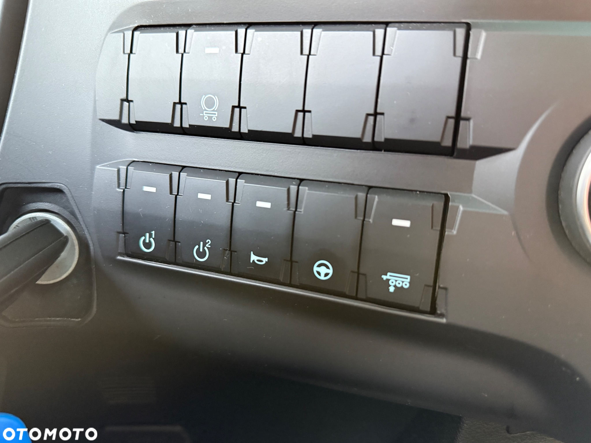 Ford F-MAX Retarder 16 biegów Luxury LED Navi TV Skóry el. wspomaganie - 17