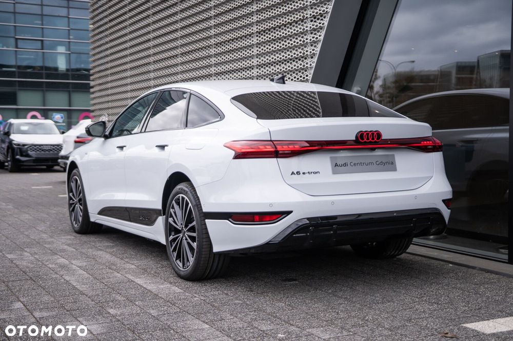 Audi A6 Sportback e-tron - 3