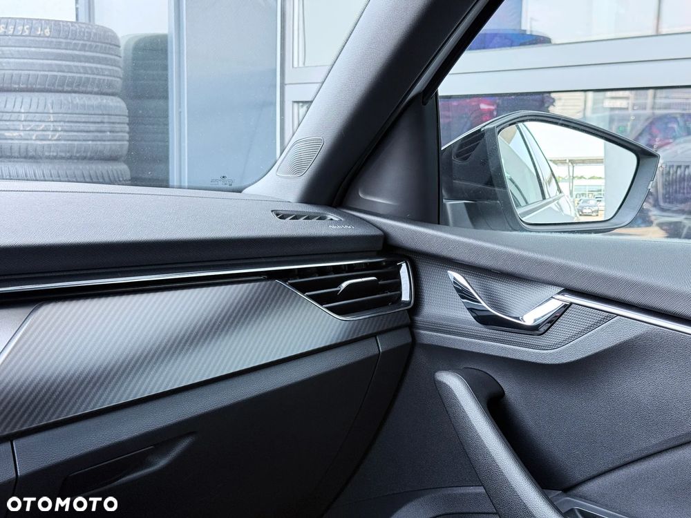 Skoda Kamiq 1.5 TSI Monte Carlo DSG - 24