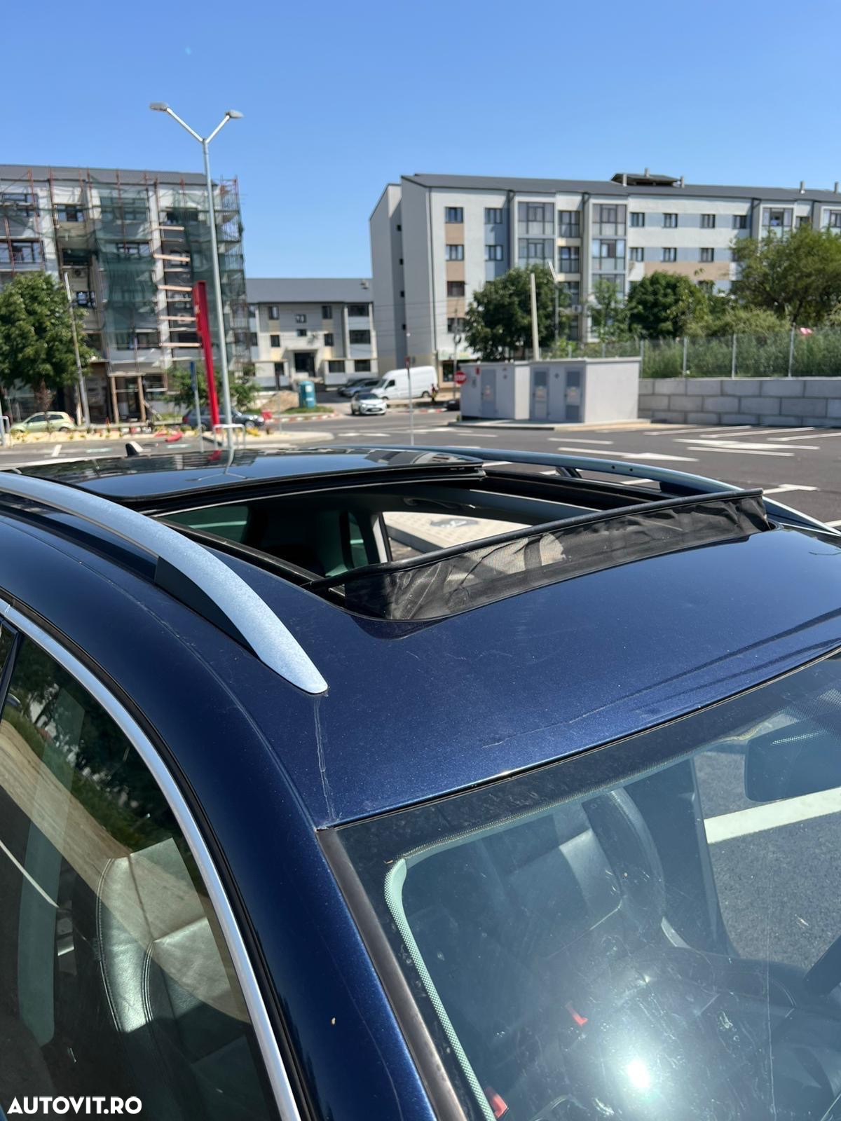 Volkswagen Tiguan - 3
