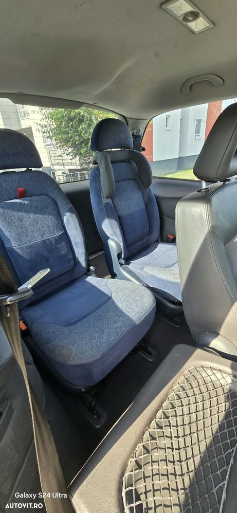 Volkswagen Sharan 2.0 TDI Comfortline - 19