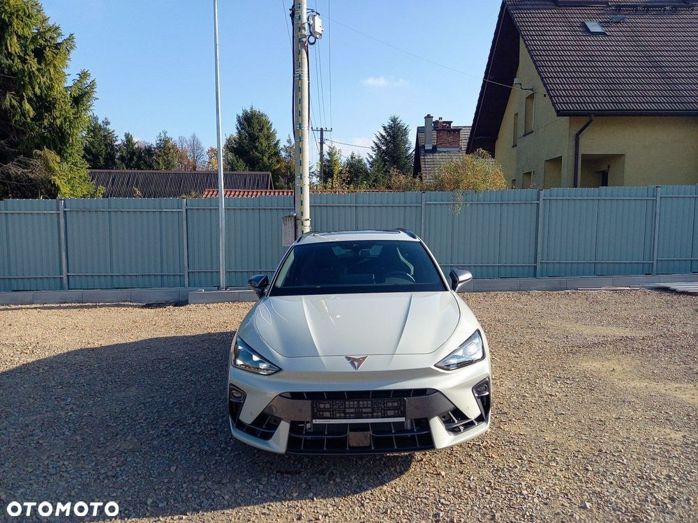 Cupra Leon Sportstourer - 2