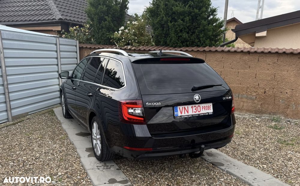Skoda Octavia 2.0 TDI DSG Sport Edition - 4