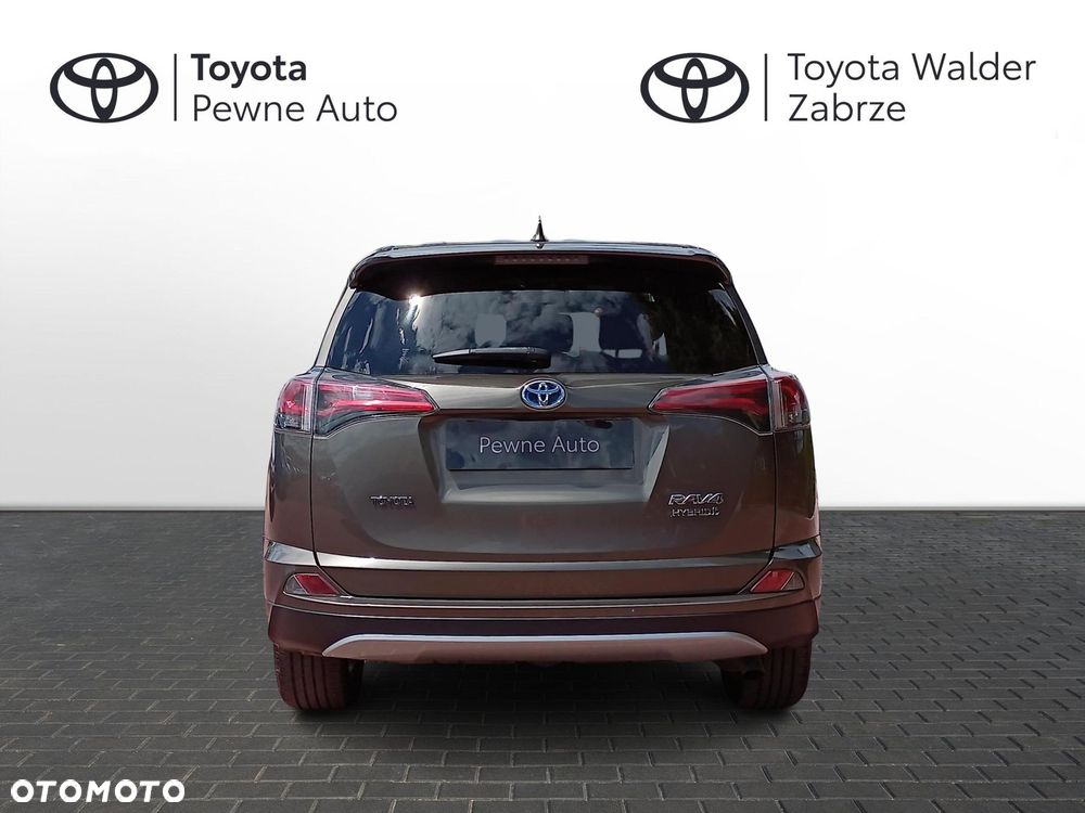 Toyota RAV4 Hybrid Style 4x2 - 5