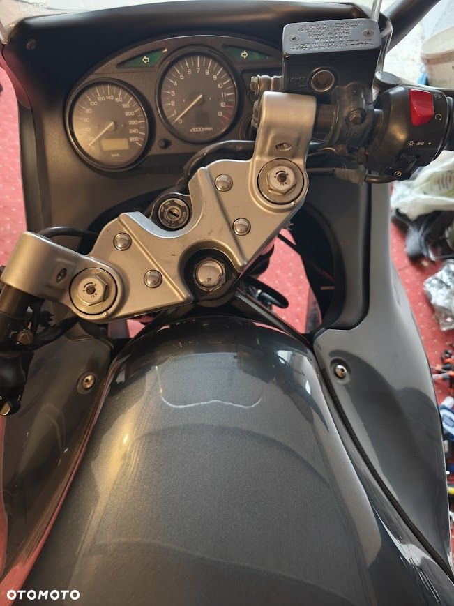 Suzuki GSX-F - Katana - 5