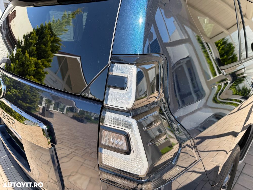 Toyota Land Cruiser 2.8l D-4D 204 CP A/T 7 locuri Luxury AVS Black - 32