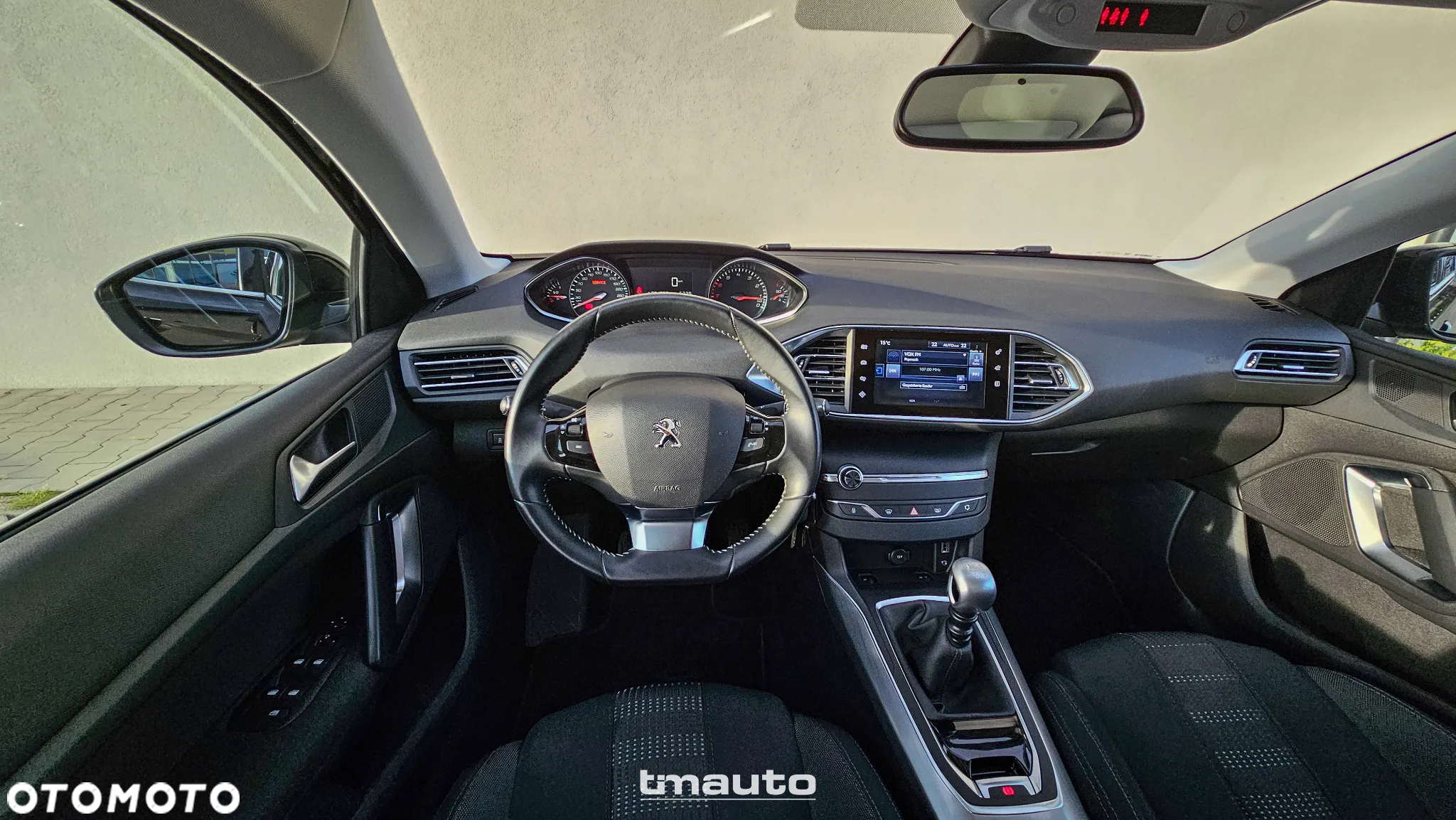 Peugeot 308 SW 1.2 PureTech Allure S&S - 9