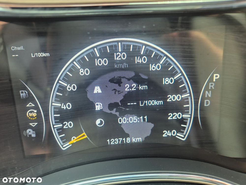Jeep Grand Cherokee 5.7 V8 HEMI Summit - 21
