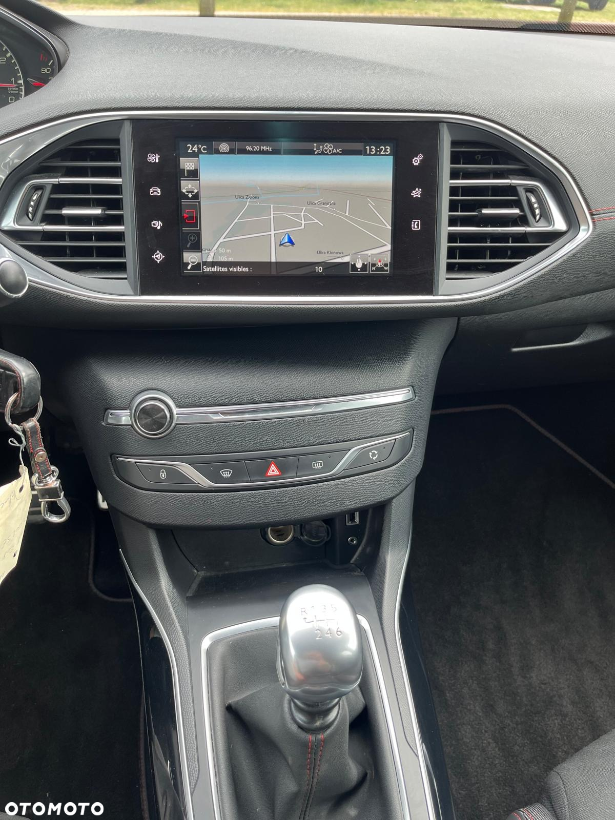 Peugeot 308 1.2 PureTech GPF GT S&S - 12