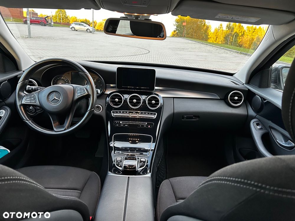 Mercedes-Benz Klasa C 200 (BlueTEC) d T 7G-TRONIC - 16