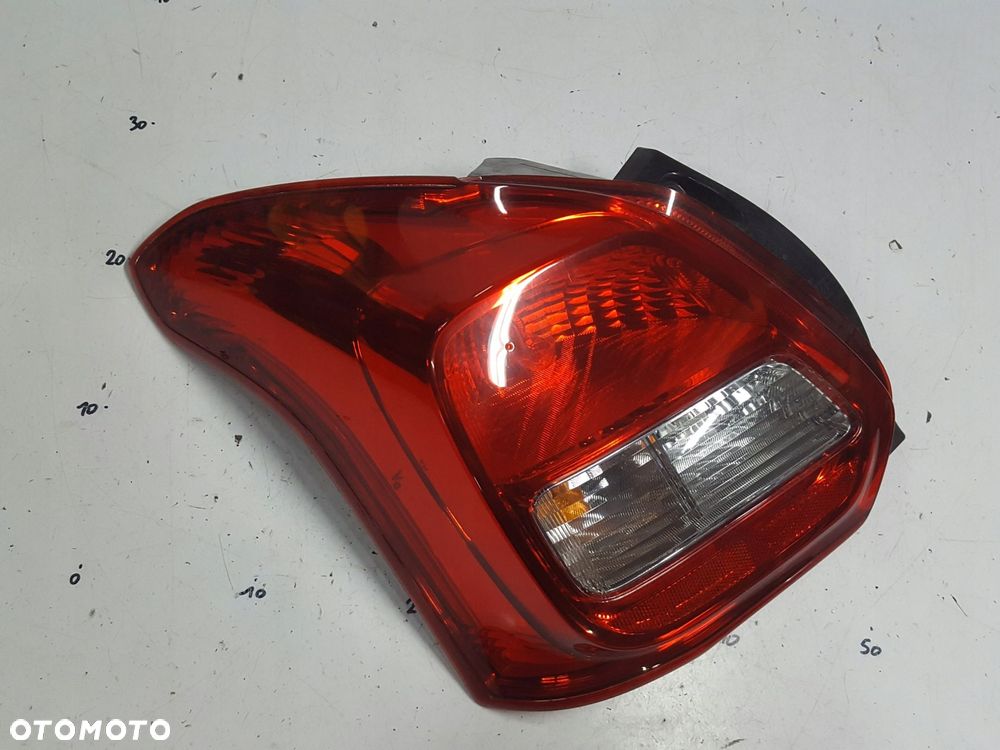 SUZUKI SWIFT MK8 17r- LAMPA LEWA TYŁ TYLNA - 3