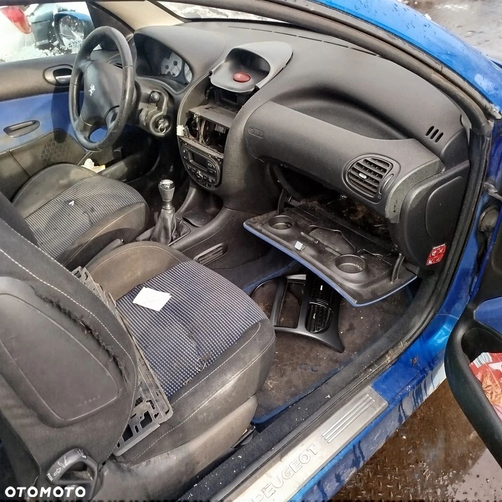 Peugeot 206 CC  na części - 4