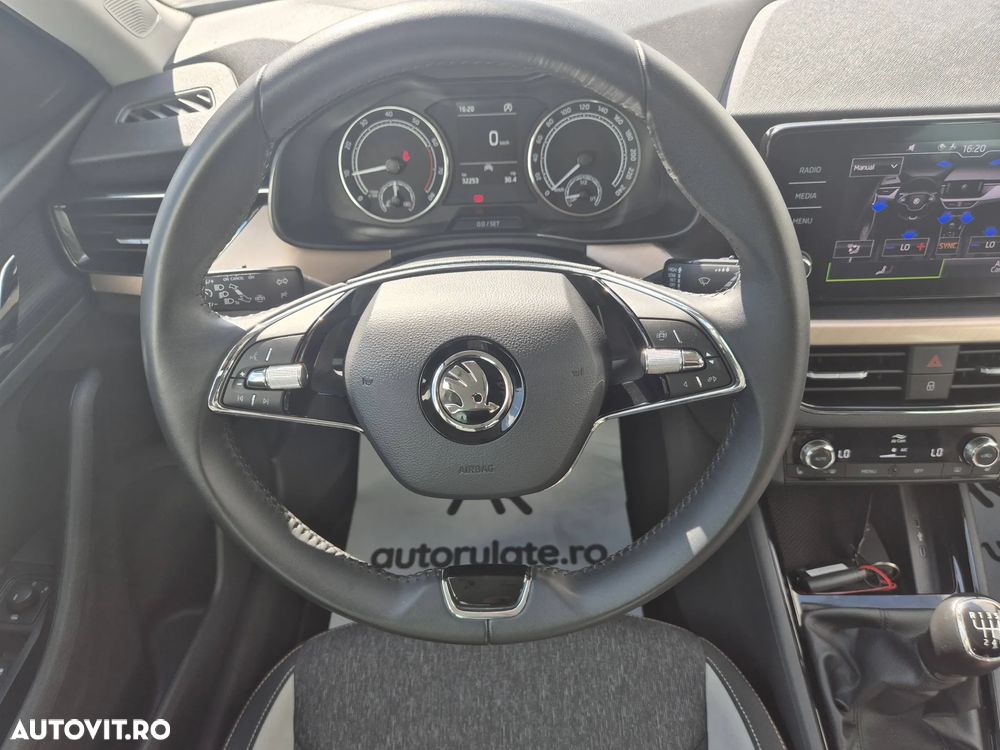 Skoda Kamiq 1.0 TSI Style - 14